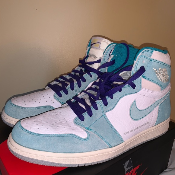jordan 1 turbo green pink laces